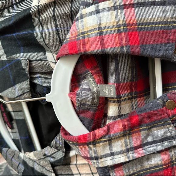 5/$25 Charlotte Russe Flannel - Picture 5 of 5